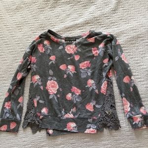 Almost Famous Floral Top